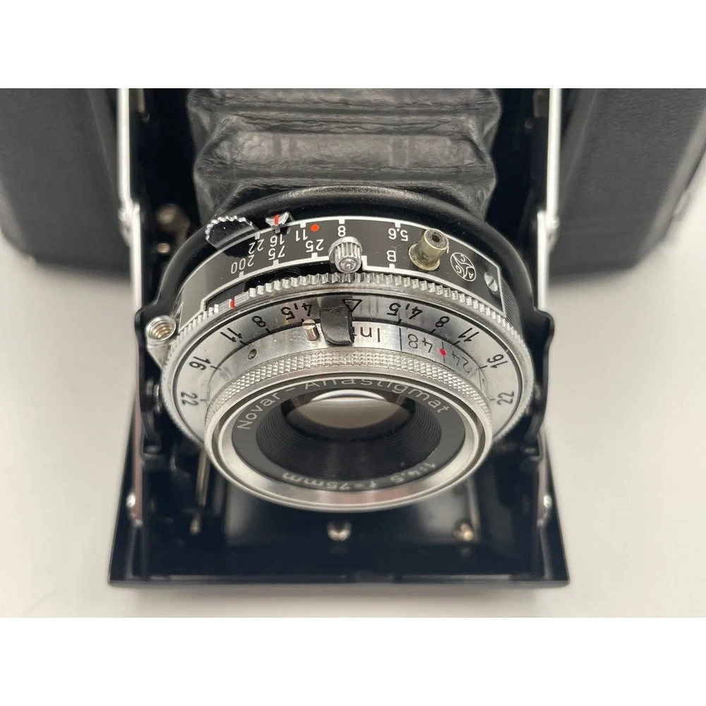 Zeiss Ikon Nettar 517/16 6x6 Medium Format Folding Camera Novar 75mm f/4.5 Vario